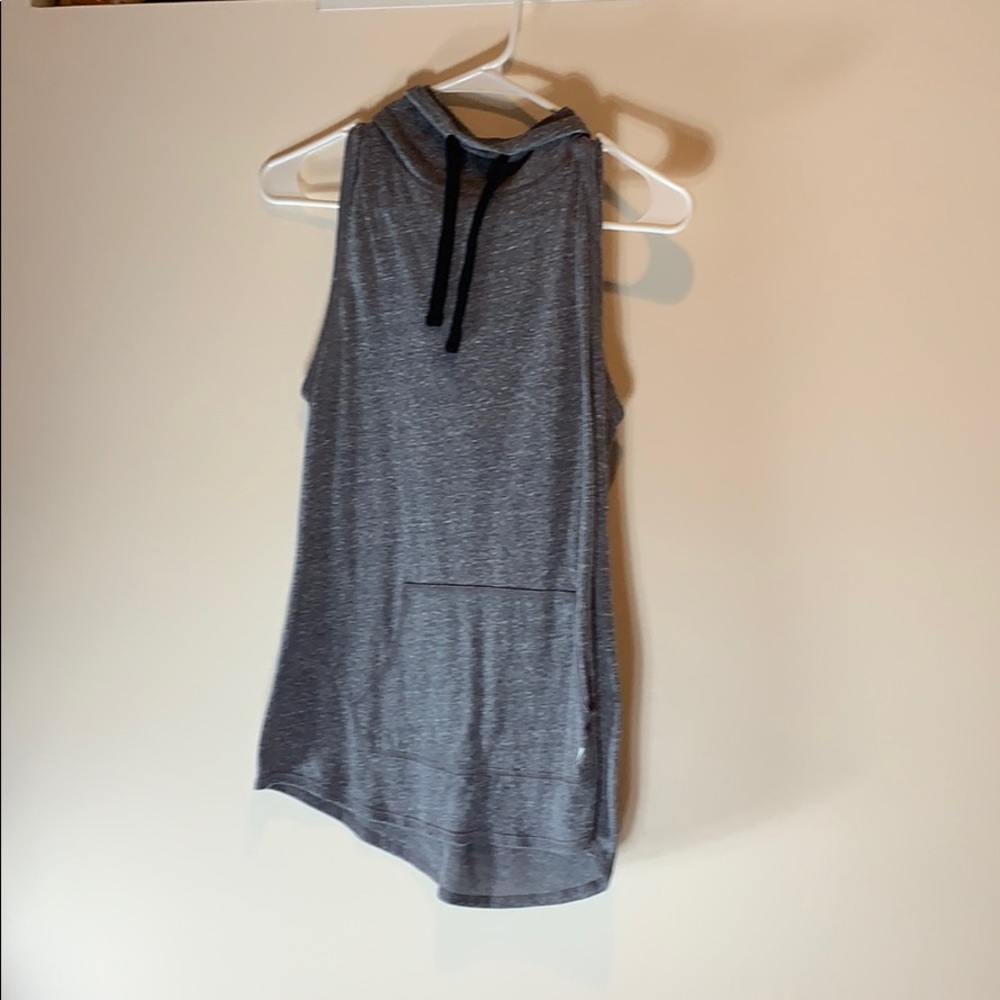 Old navy tank top